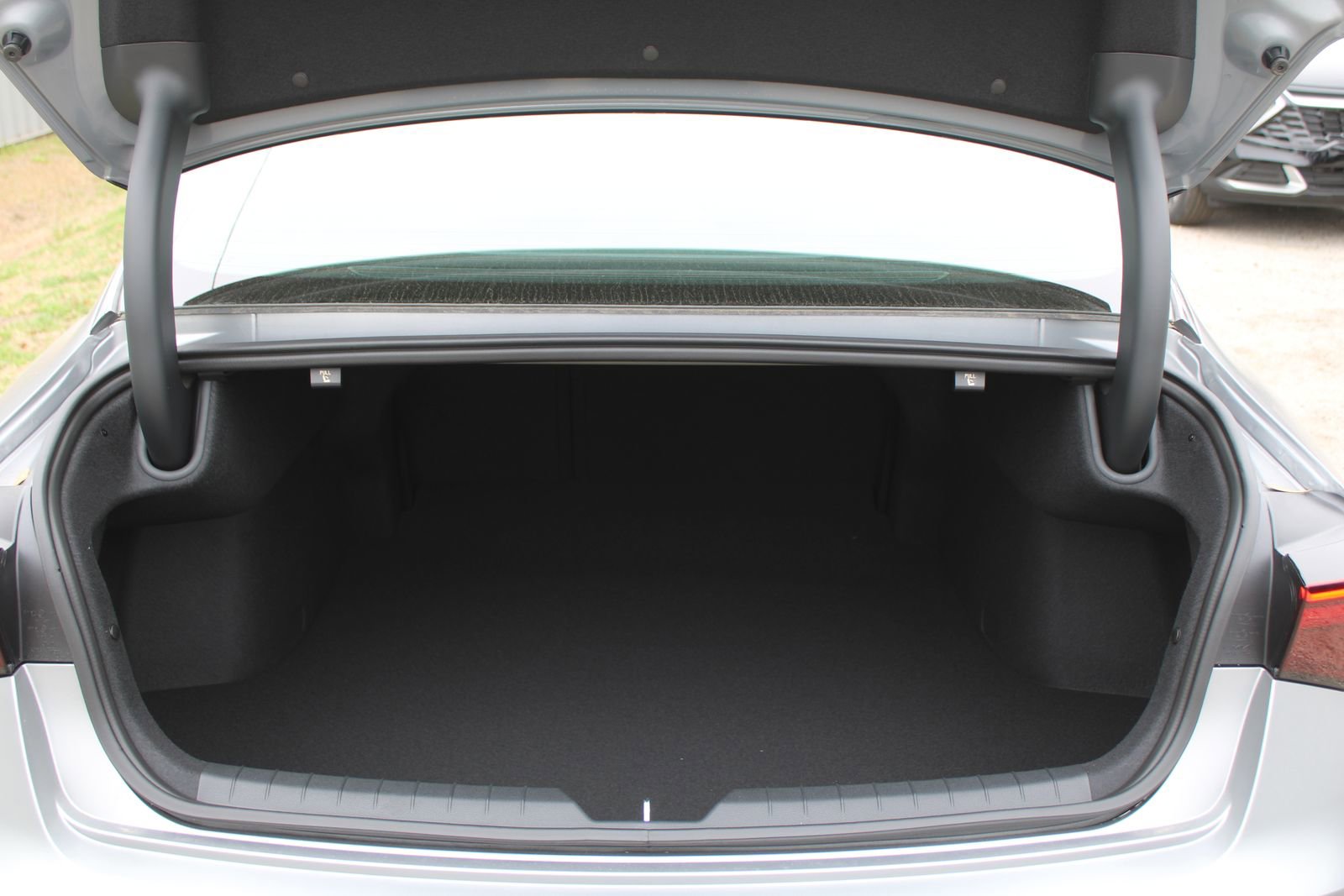 New 2026 Kia K5 GT image 10