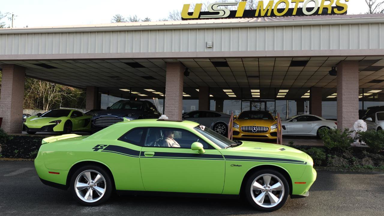 Used 2015 Dodge Challenger R/T Plus image 18