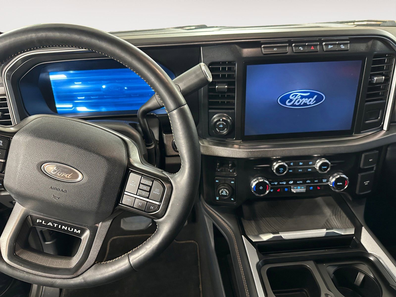 Certified 2024 Ford F250 Platinum w/ Tremor Off-Road Package AWD/4WD image 10