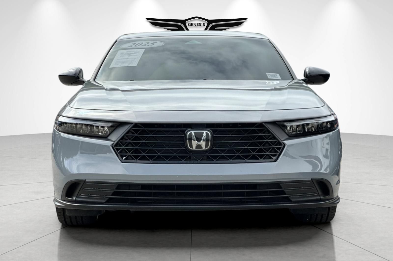 Used 2025 Honda Accord Sport image 10