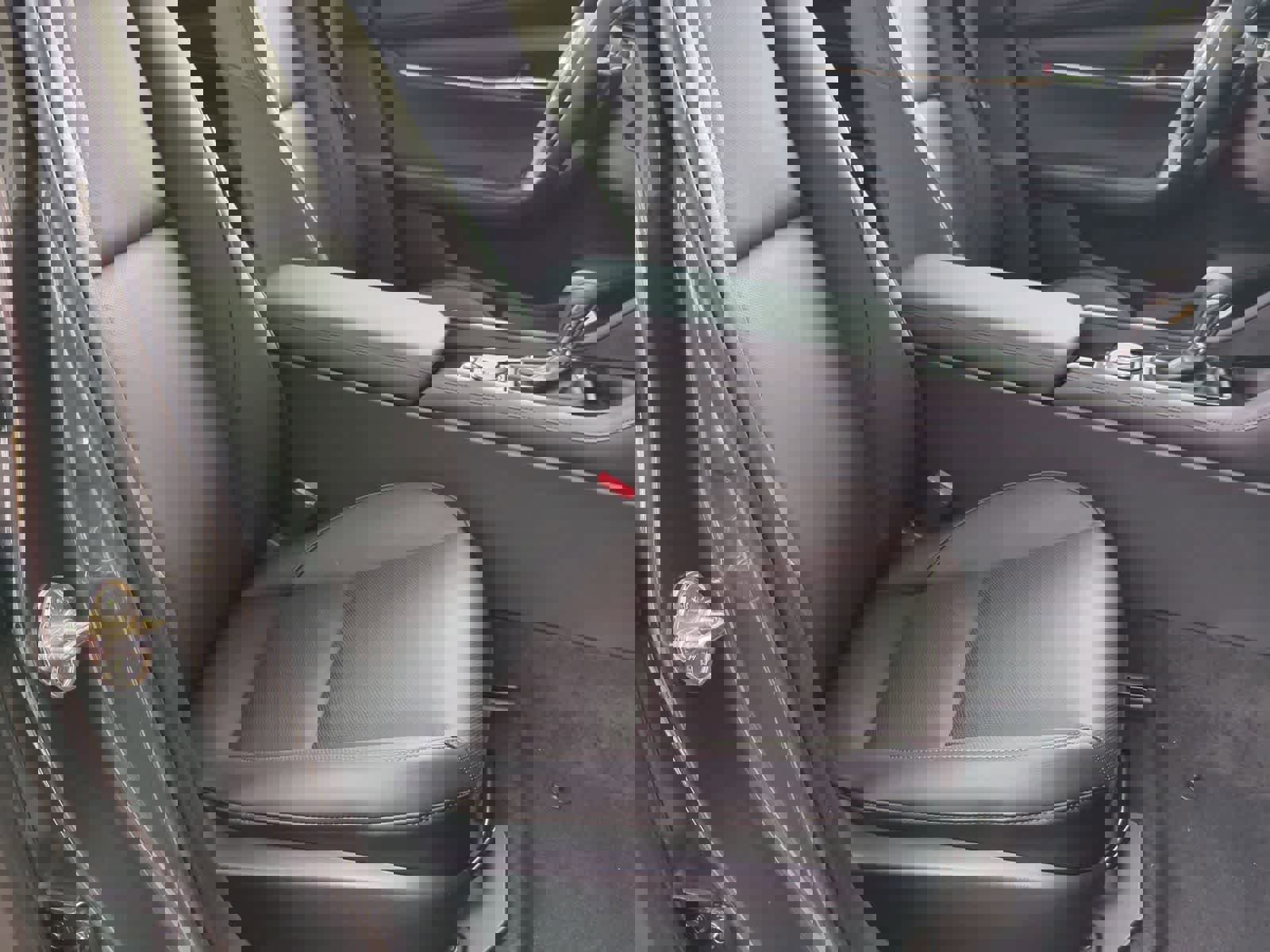 New 2026 MAZDA MAZDA3 Hatchback w/Premium Plus Pkg image 22