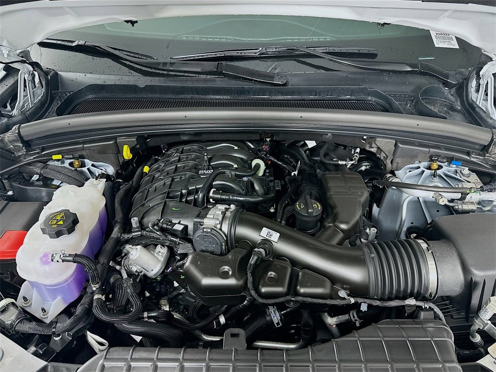 New 2025 Jeep Grand Cherokee L Overland image 18