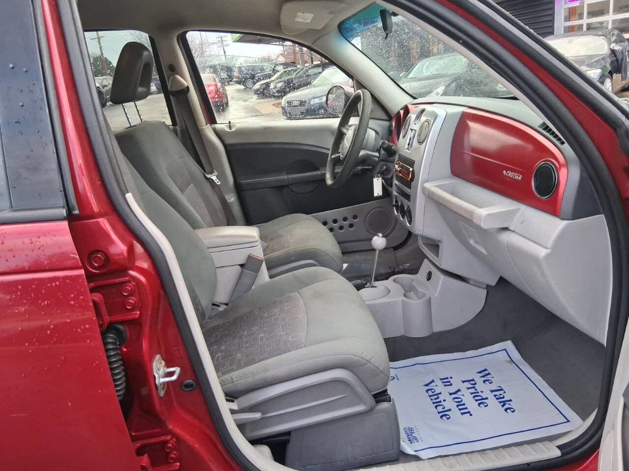 Used 2009 Chrysler PT Cruiser image 10