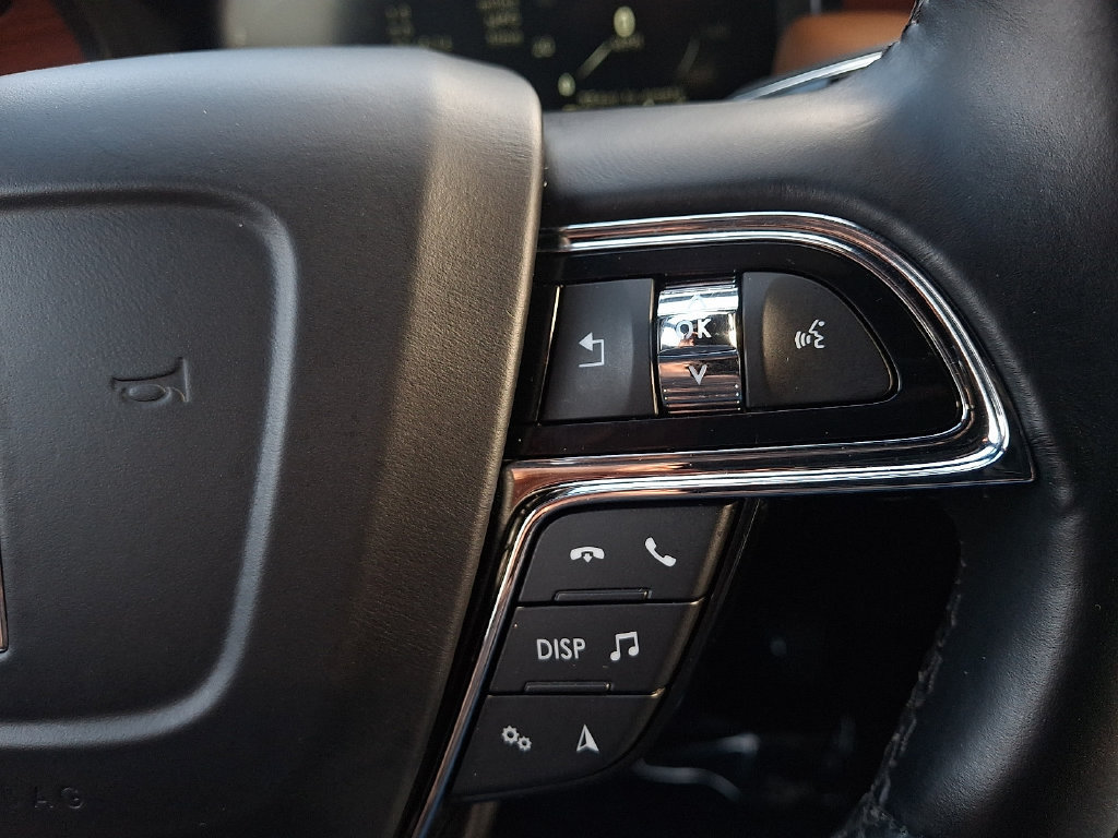 Certified 2022 Lincoln Nautilus Reserve AWD/4WD image 23
