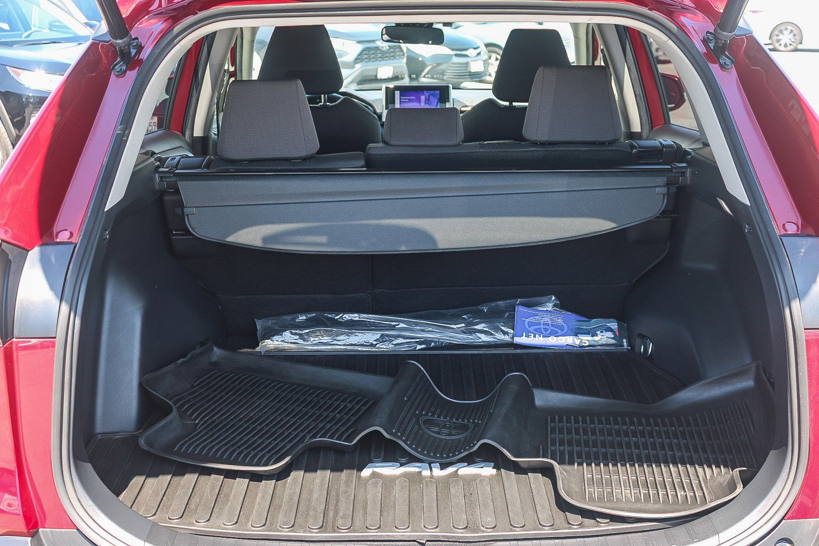 Certified 2023 Toyota RAV4 XLE w/ Convenience Package image 26