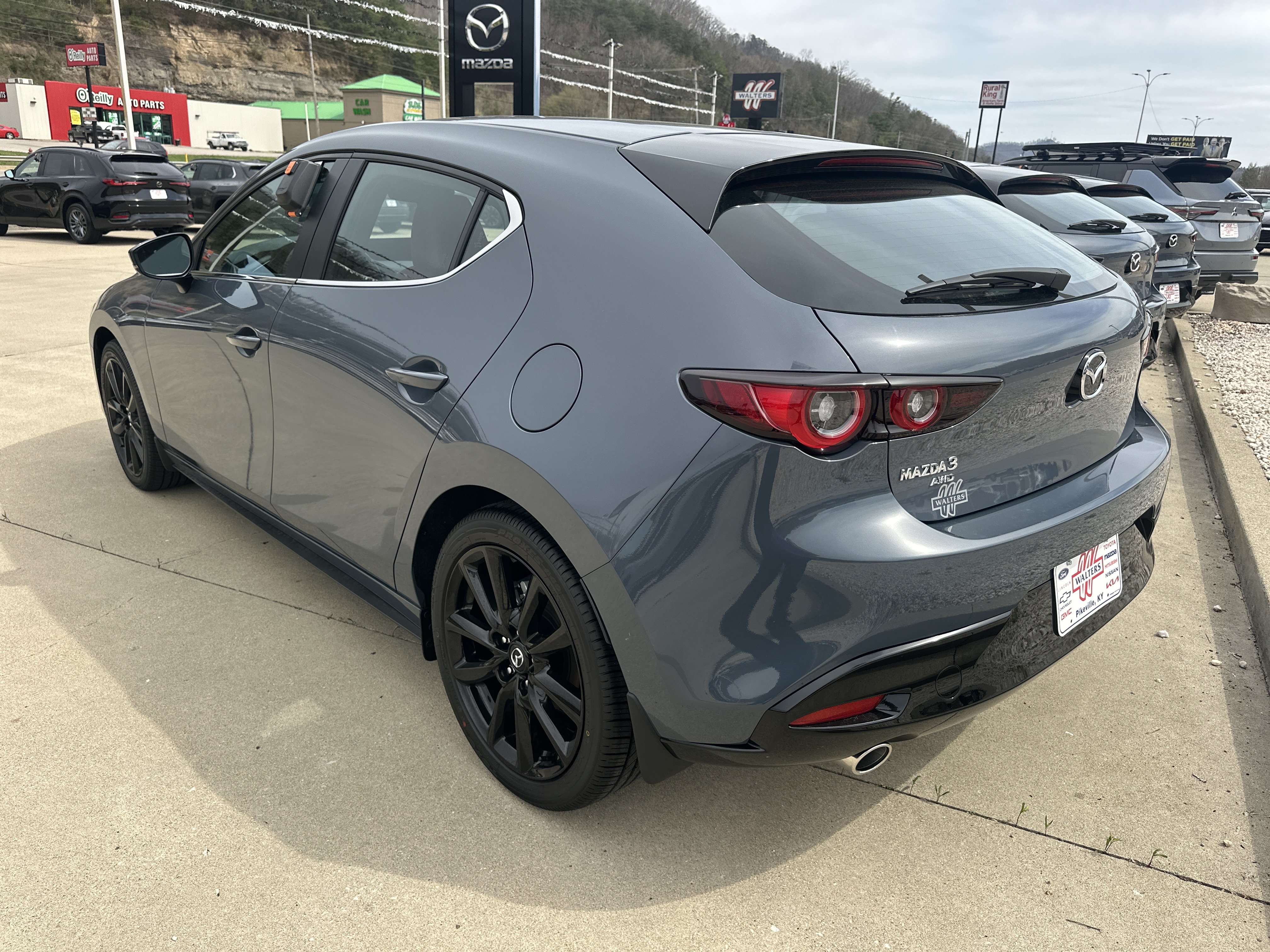 New 2026 MAZDA MAZDA3 Carbon AWD/4WD image 4
