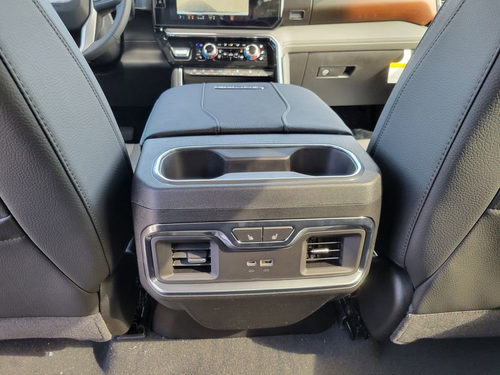 New 2026 GMC Sierra 2500 Denali w/ Technology Package AWD/4WD image 30