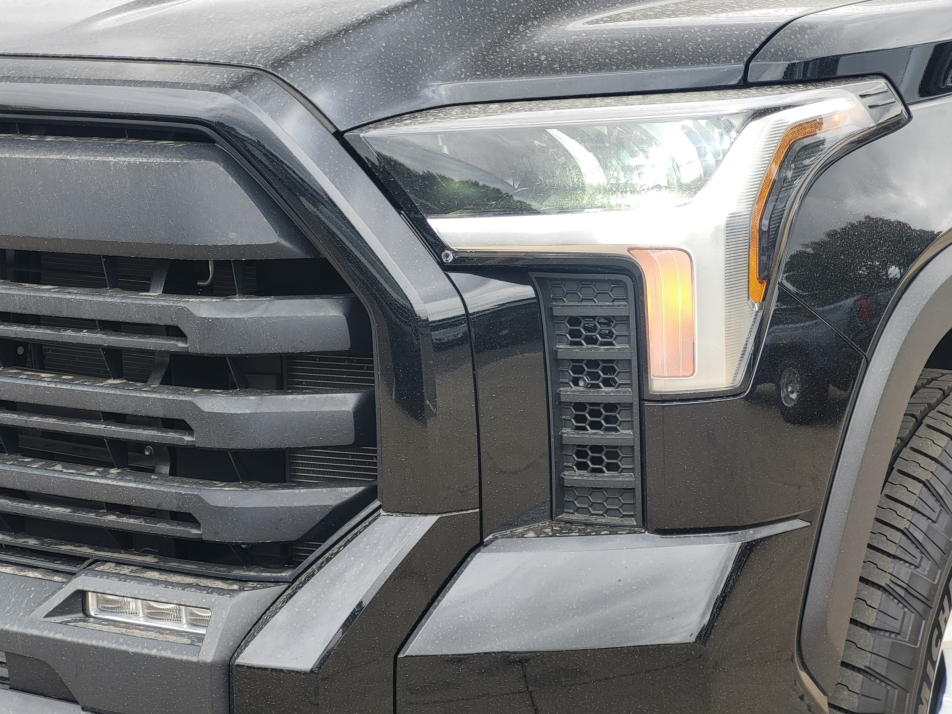 Used 2024 Toyota Tundra SR5 AWD/4WD image 8