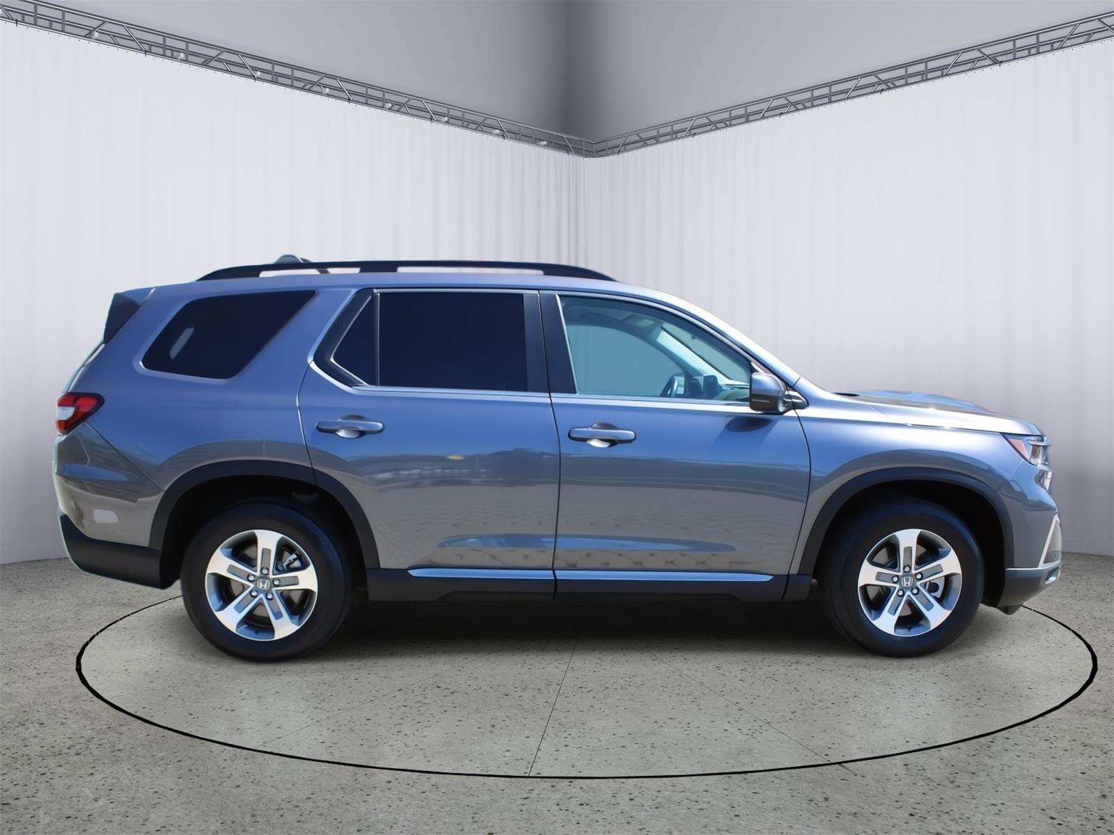 Used 2023 Honda Pilot EX-L image 9