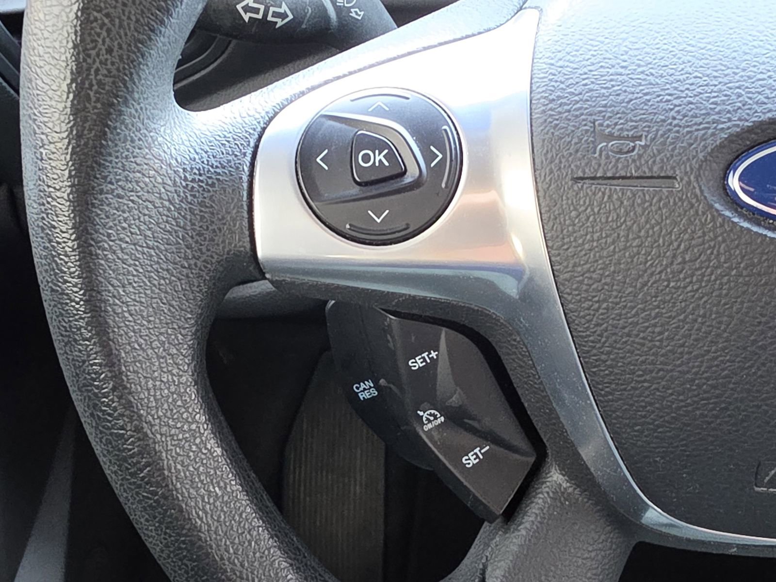Used 2016 Ford Escape SE AWD/4WD image 17