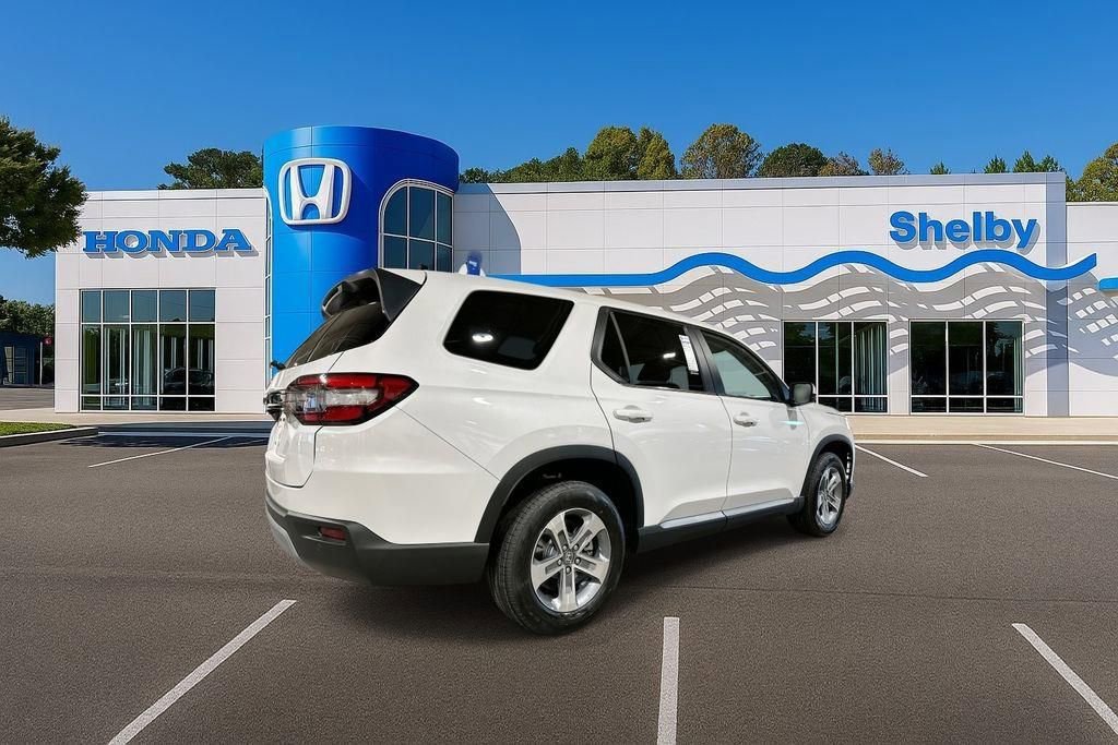 New 2025 Honda Pilot EX-L image 7