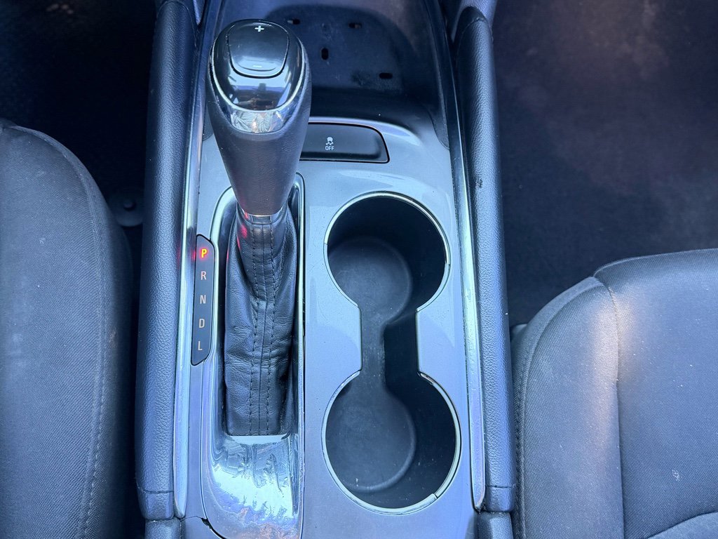 Used 2016 Chevrolet Malibu LT image 15