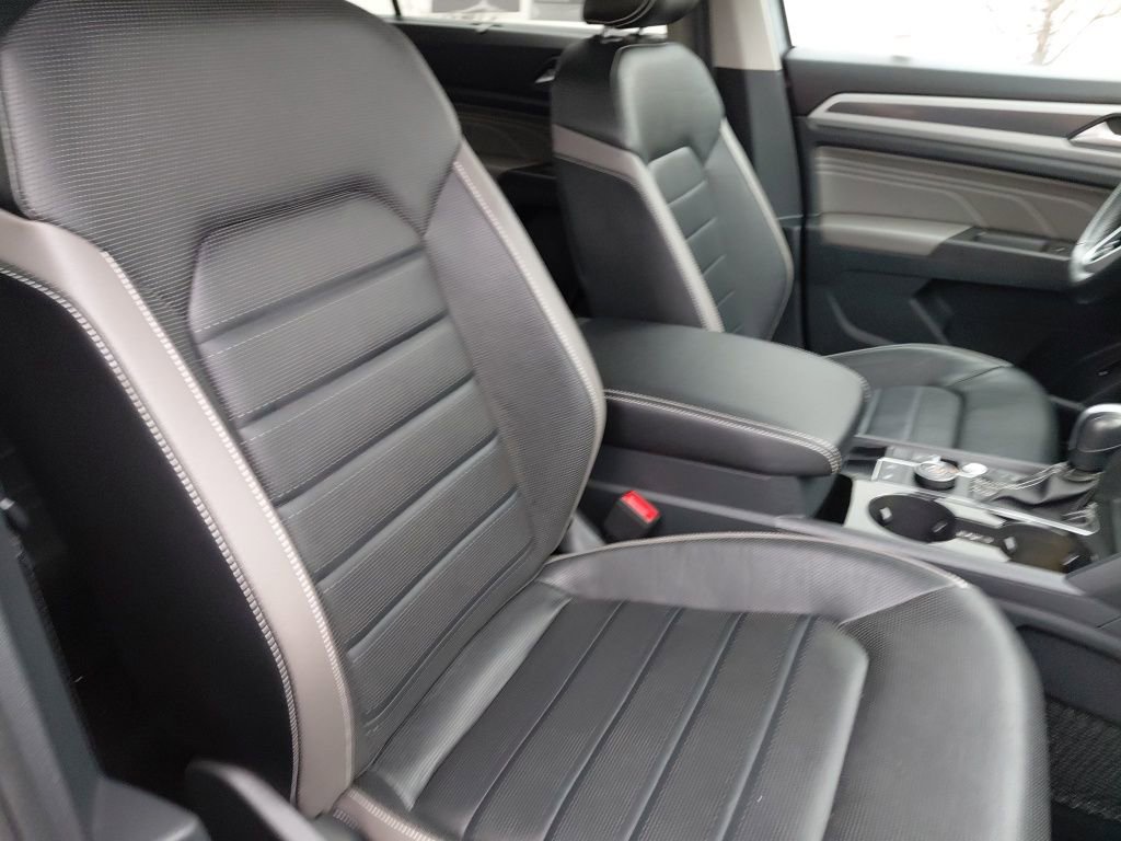 Used 2022 Volkswagen Atlas SEL Premium image 26