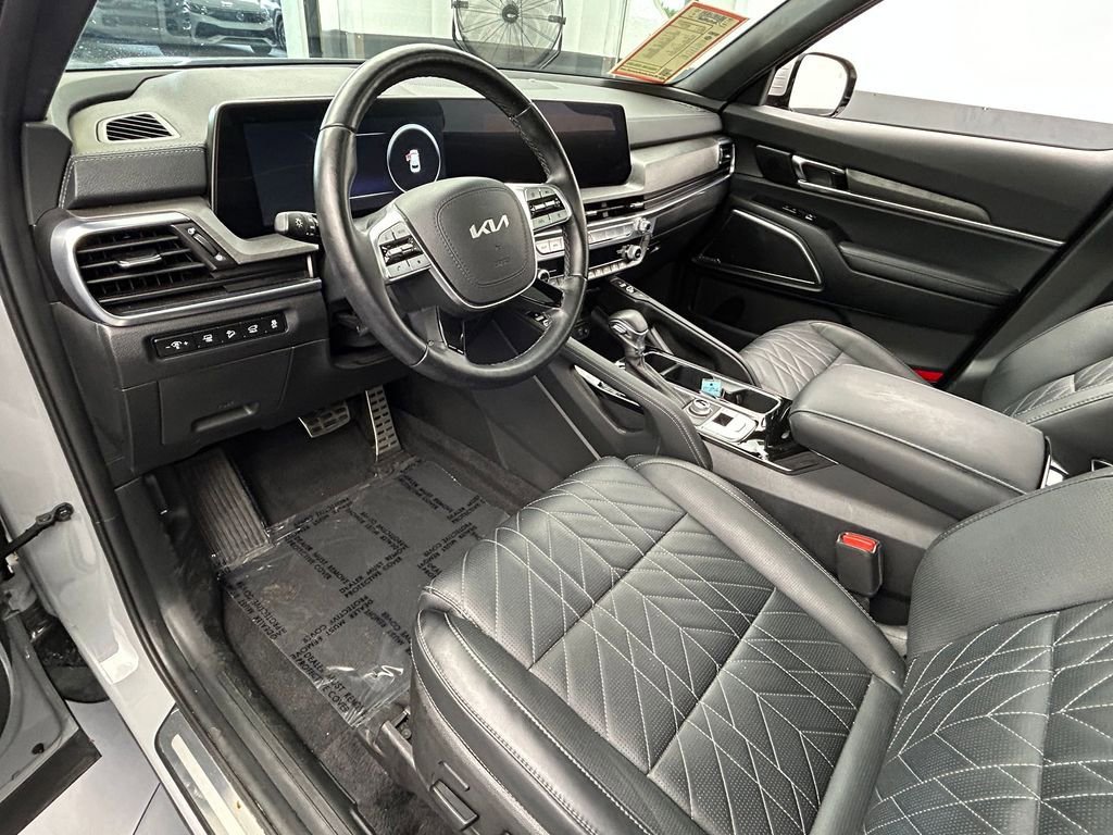 Used 2024 Kia Telluride SX Prestige X-Pro AWD/4WD image 17
