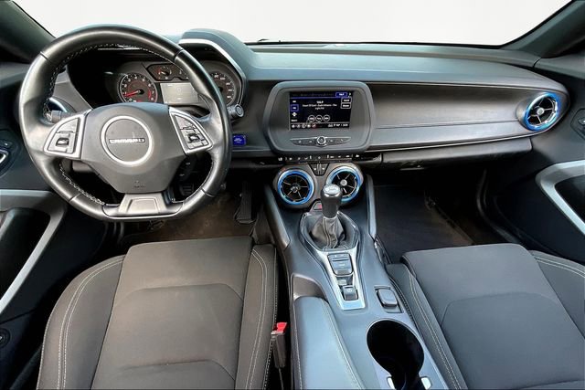 Used 2021 Chevrolet Camaro LT image 7