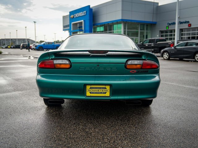 Used 1997 Chevrolet Camaro Z28 w/ Preferred Equipment Group 2 image 6