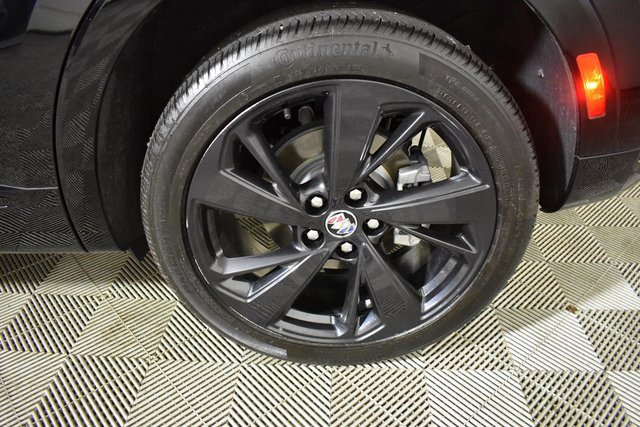 Used 2023 Buick Envision Preferred image 38