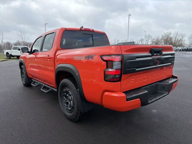 Used 2025 Nissan Frontier PRO-4X w/ Interior Protection Package image 11