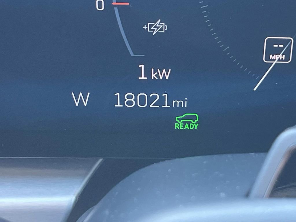 Certified 2024 Cadillac Lyriq Sport w/ Nappa Leather Package image 40