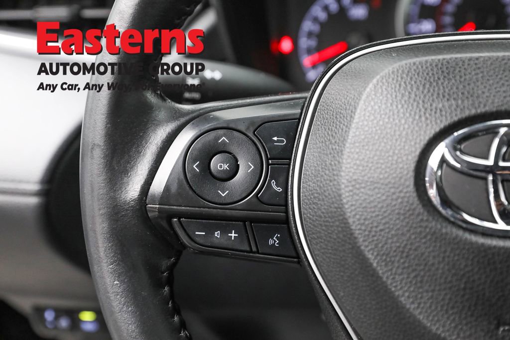 Used 2022 Toyota Corolla Cross LE image 15