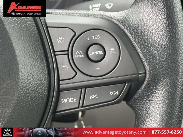 Certified 2025 Toyota Corolla Cross L AWD/4WD image 23