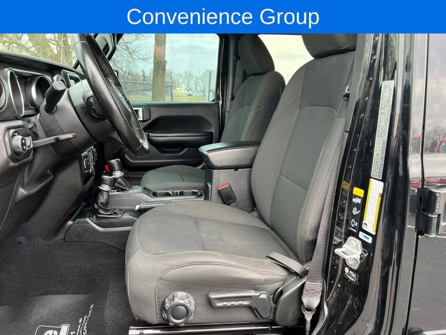 Used 2021 Jeep Gladiator Sport image 4