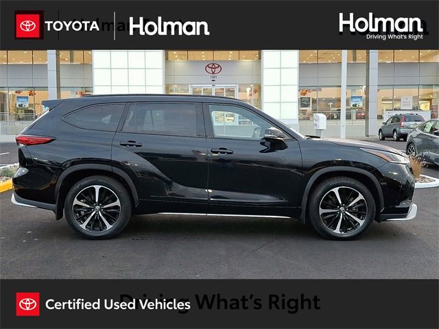 Certified 2022 Toyota Highlander XSE