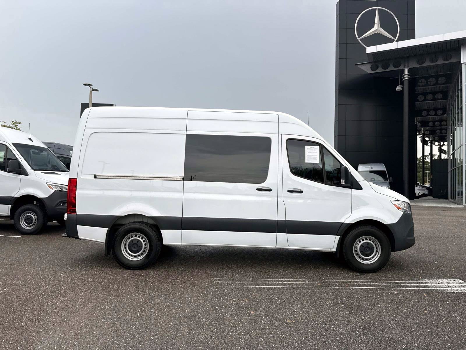 Certified 2022 Mercedes-Benz Sprinter 2500 image 5