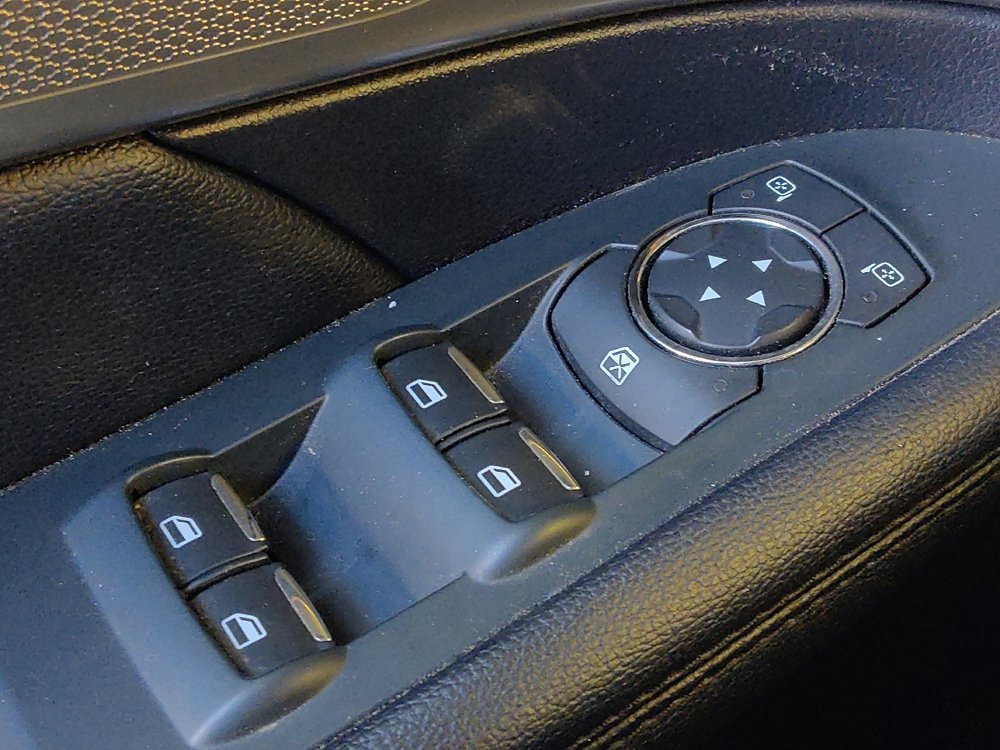 Used 2019 Ford Explorer XLT w/ Equipment Group 202A image 27