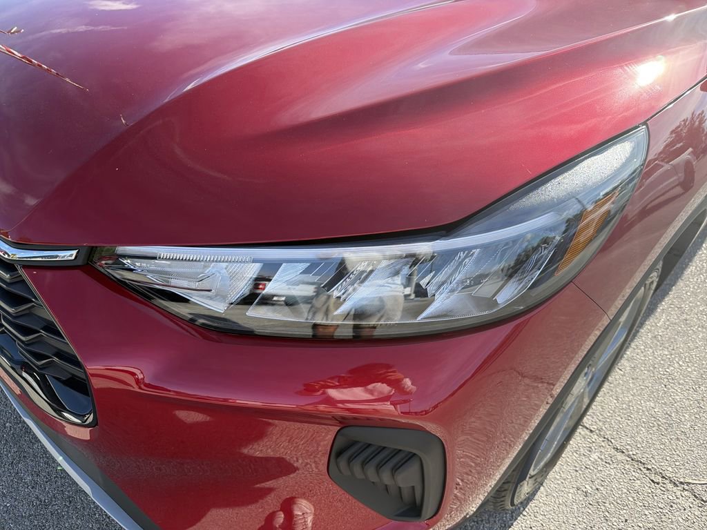 New 2026 Ford Escape ST-Line w/ Tech Pack #1 FWD image 7