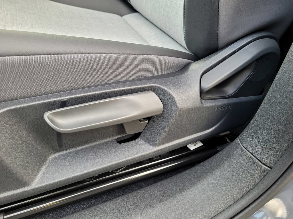 New 2026 Volkswagen ID.4 Pro RWD image 12