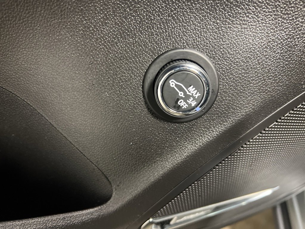 Certified 2023 Buick Envision Avenir image 20