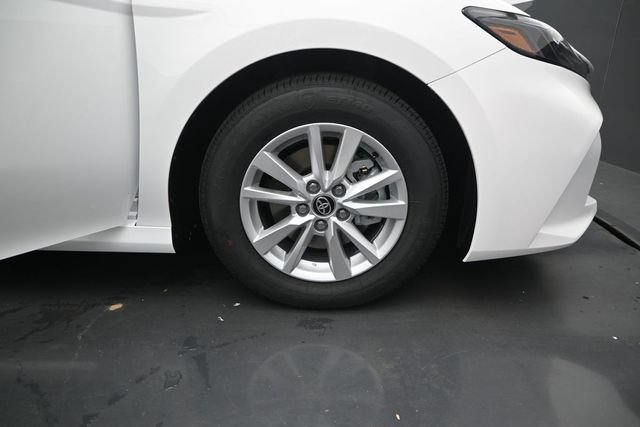 New 2026 Toyota Camry LE FWD image 15