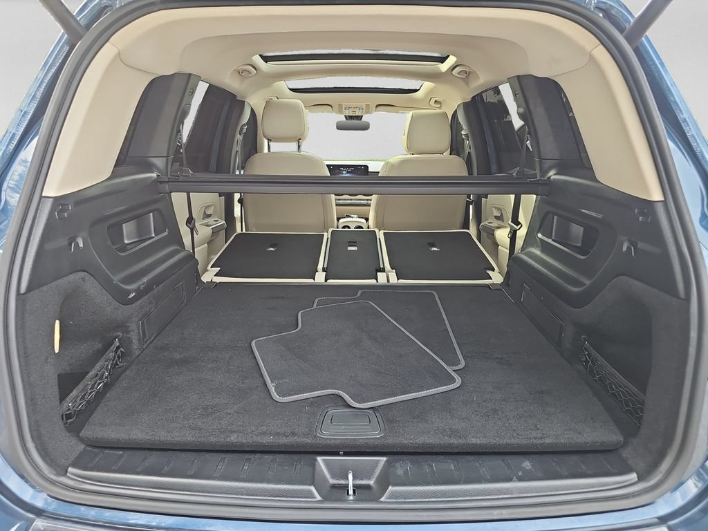 Used 2023 Mercedes-Benz GLB 250 4MATIC w/ Premium Package image 30