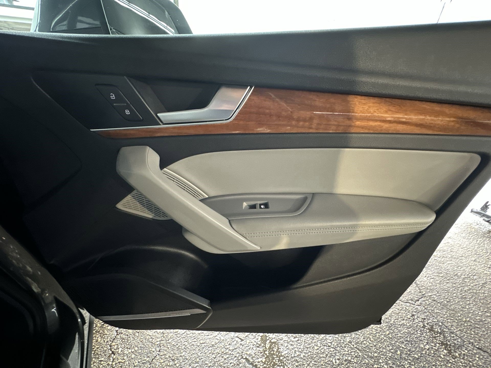 Used 2022 Audi Q5 2.0T Premium Plus image 29