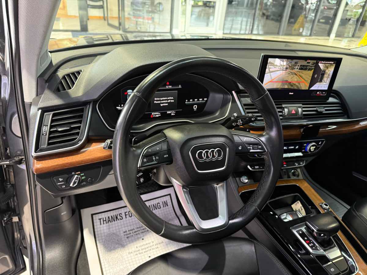 Used 2023 Audi Q5 2.0T Premium Plus AWD/4WD image 18