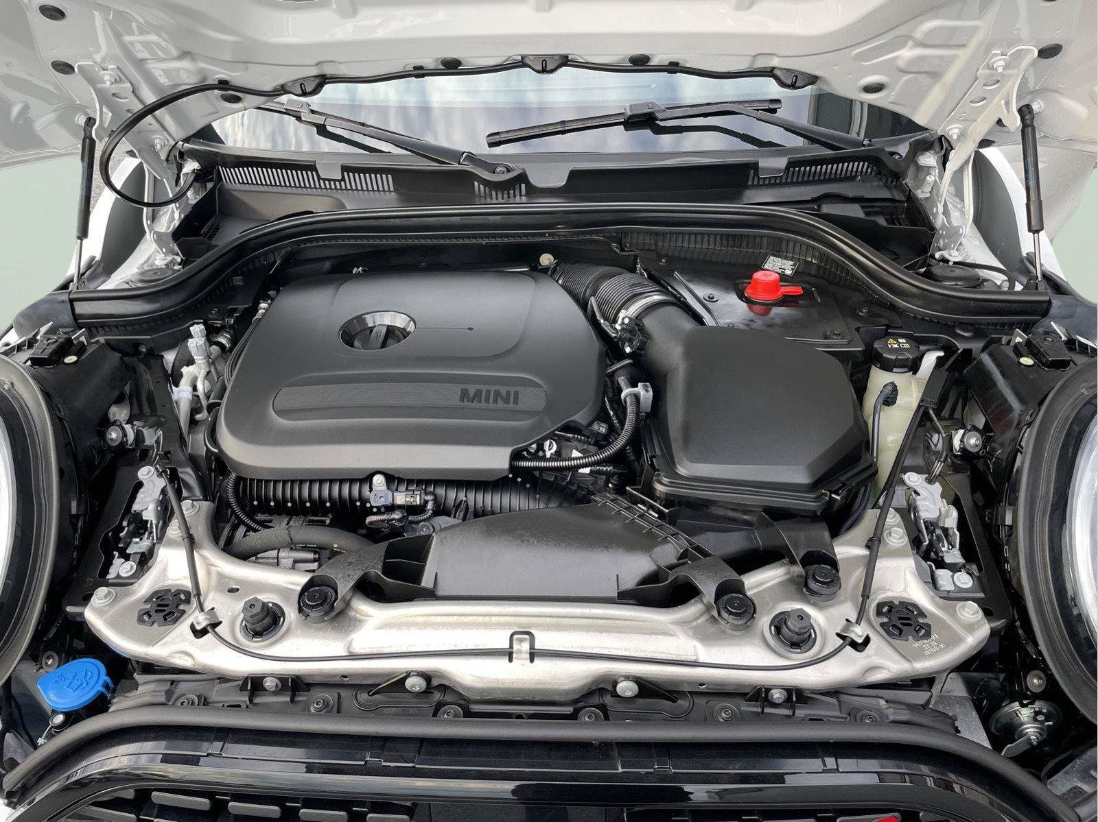 Used 2025 MINI Cooper S FWD image 12