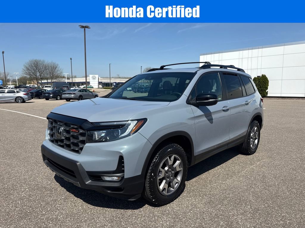 Certified 2023 Honda Passport TrailSport image 4