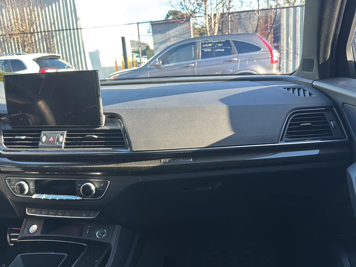 Used 2024 Audi SQ5 Prestige image 11