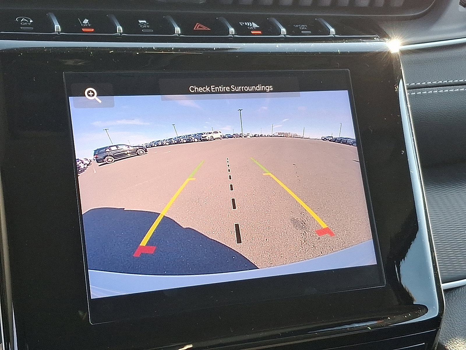 Certified 2024 Jeep Grand Cherokee Laredo image 17