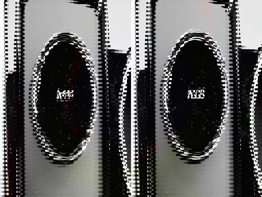 New 2026 Chevrolet Equinox LT w/ Convenience Package II image 32