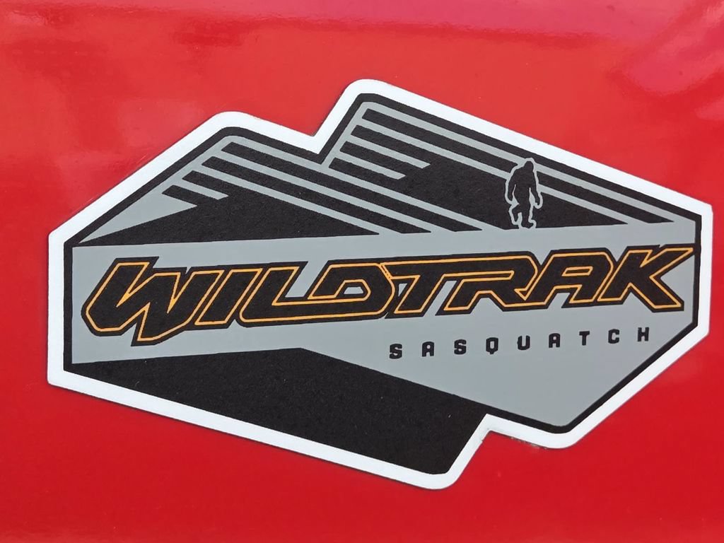 Used 2022 Ford Bronco Wildtrak AWD/4WD image 9