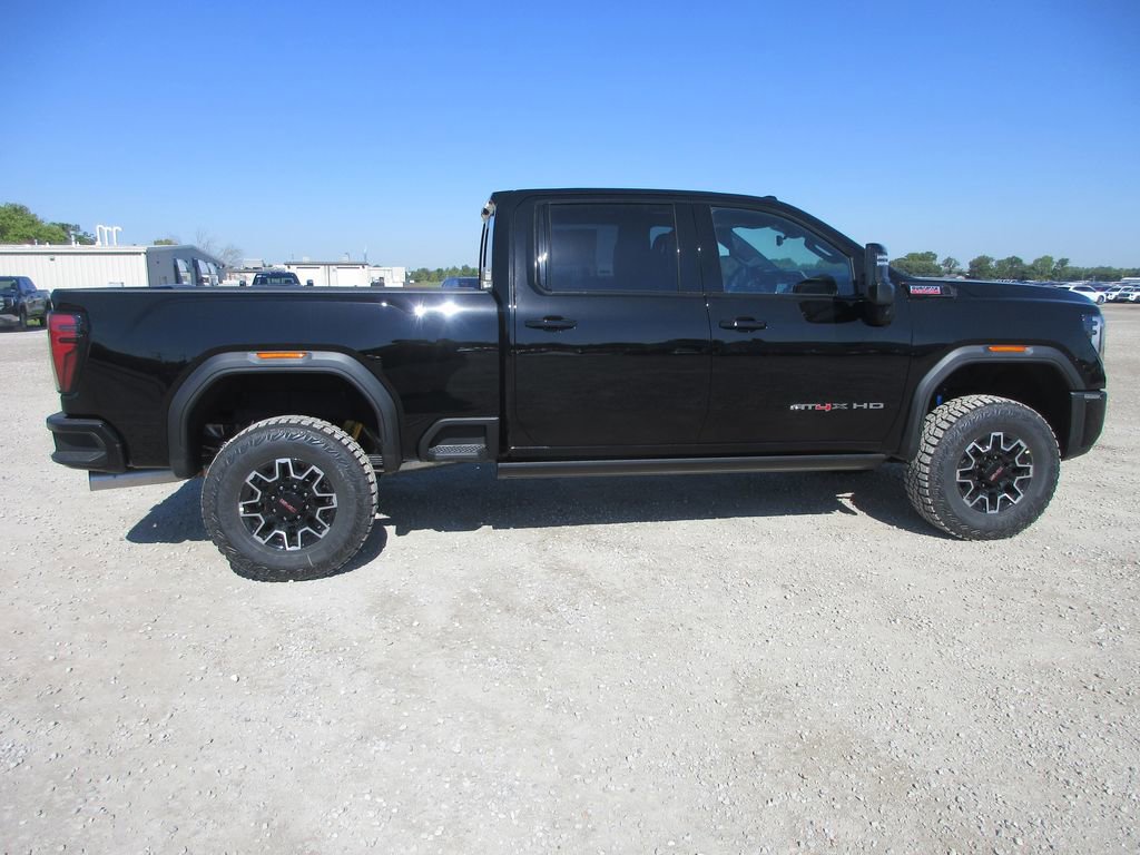 New 2026 GMC Sierra 2500 AT4X AWD/4WD image 3