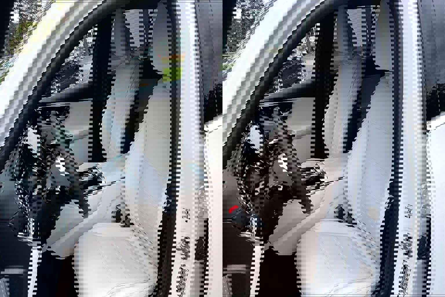 Used 2024 Mercedes-Benz GLC 300 4MATIC image 8