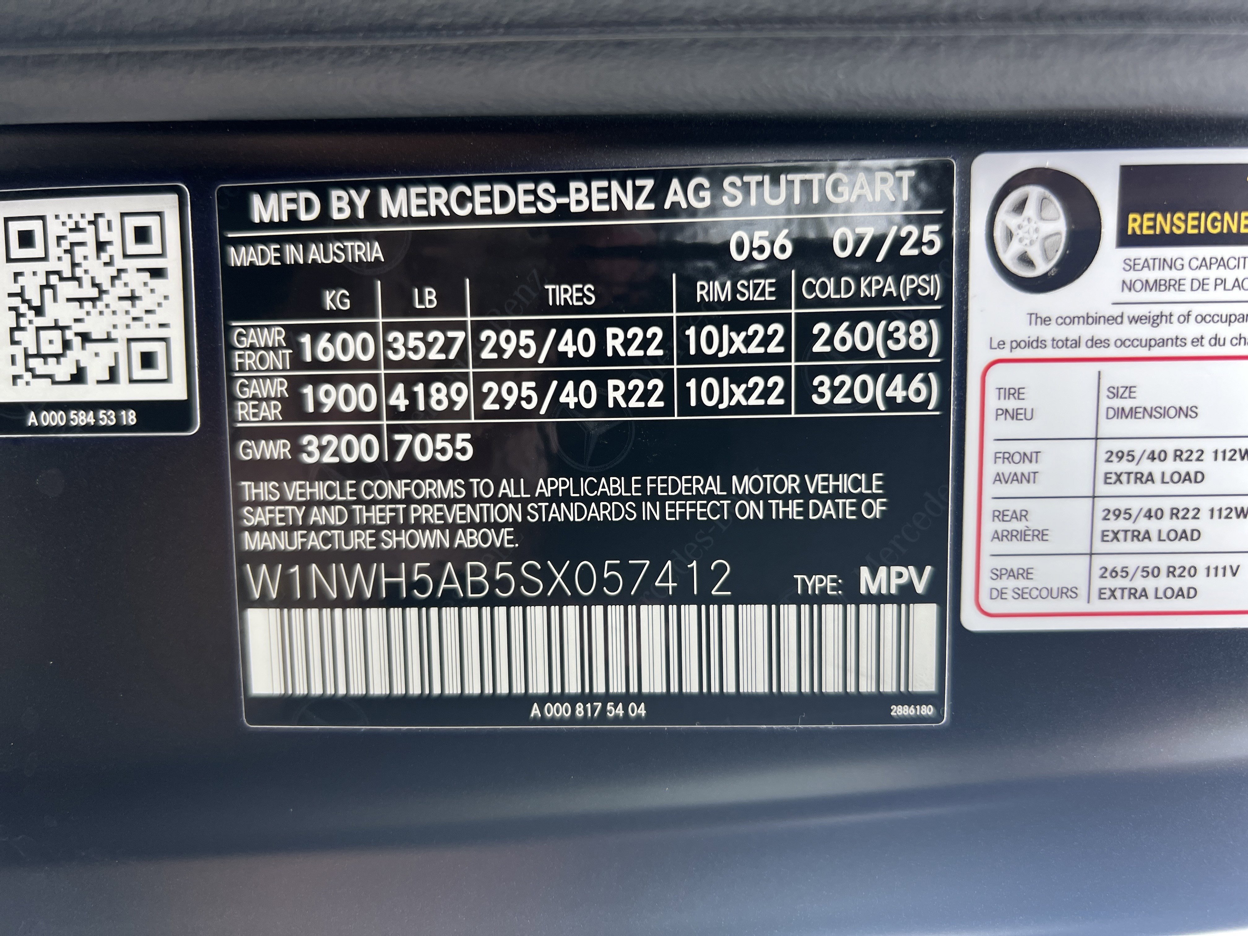 Used 2025 Mercedes-Benz G 63 AMG 4MATIC image 36