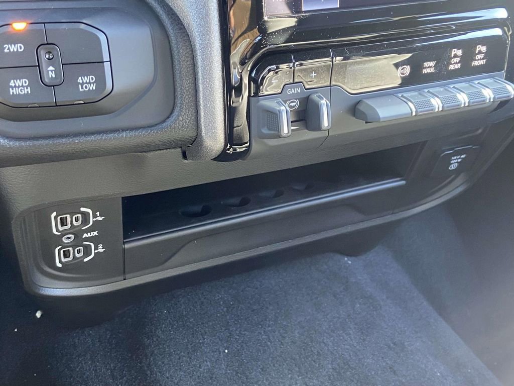 New 2026 RAM 3500 Tradesman image 24