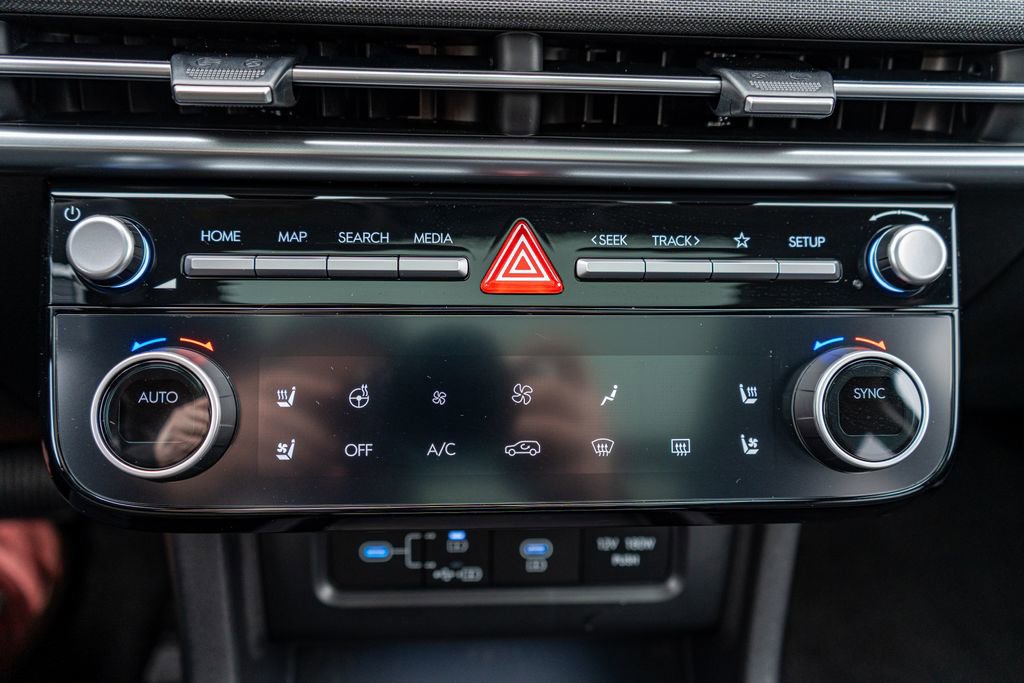 New 2025 Hyundai Tucson Limited image 37