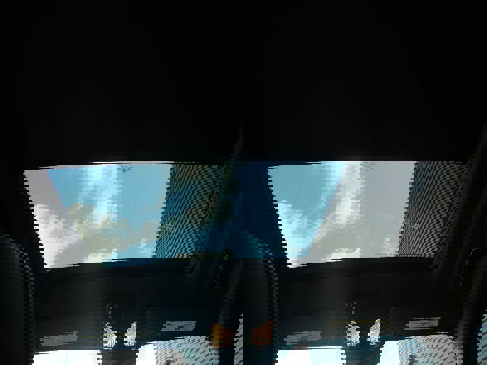 Used 2022 BMW X5 xDrive40i w/ M Sport Package image 14