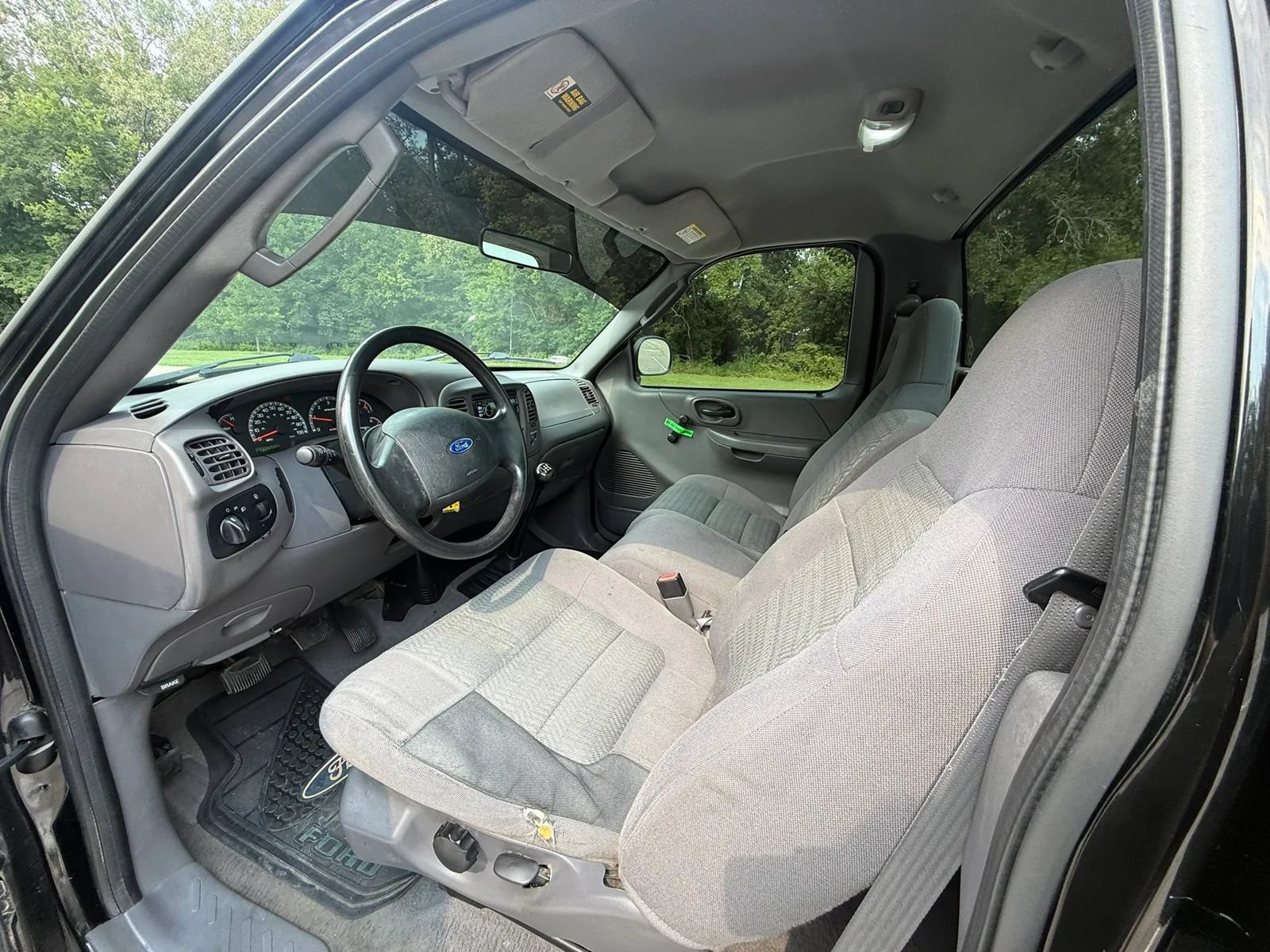 Used 2003 Ford F150 XL RWD image 8
