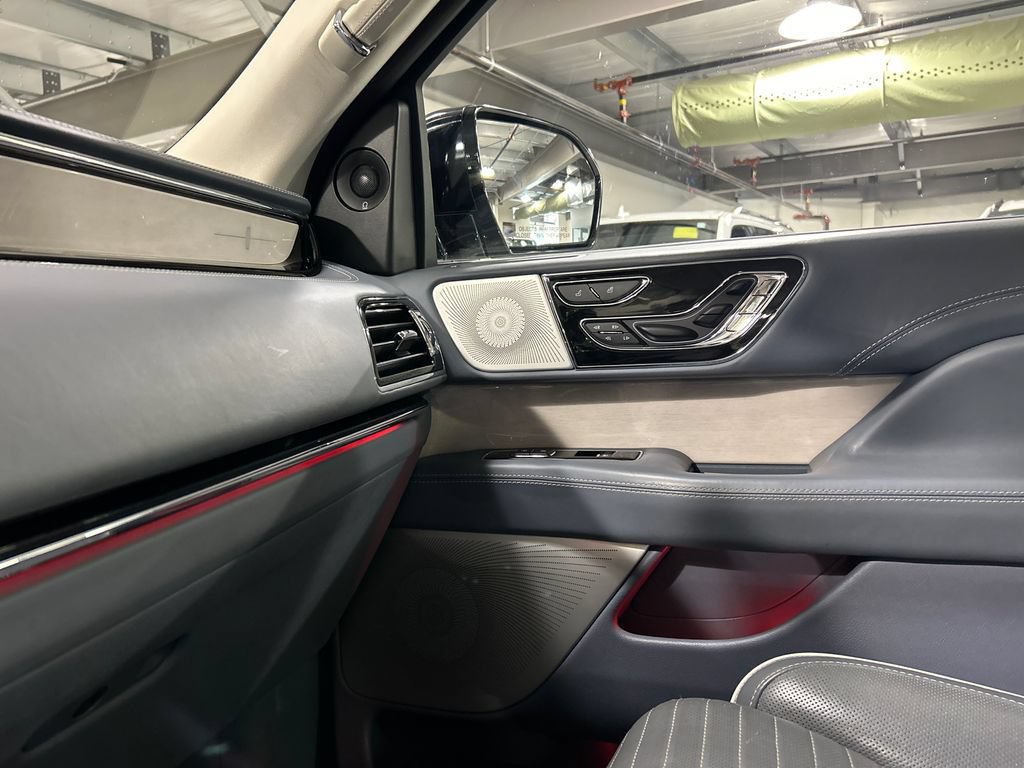 Certified 2023 Lincoln Navigator L Black Label AWD/4WD image 19